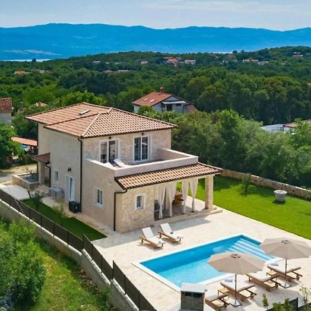 Villa Lulu Kamena Villa S Maslinikom Otok Krk Dobrinj Selo Gostinjac Крк Экстерьер фото