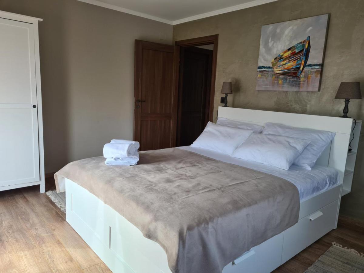 Villa Lulu Kamena Villa S Maslinikom Otok Krk Dobrinj Selo Gostinjac Крк Экстерьер фото